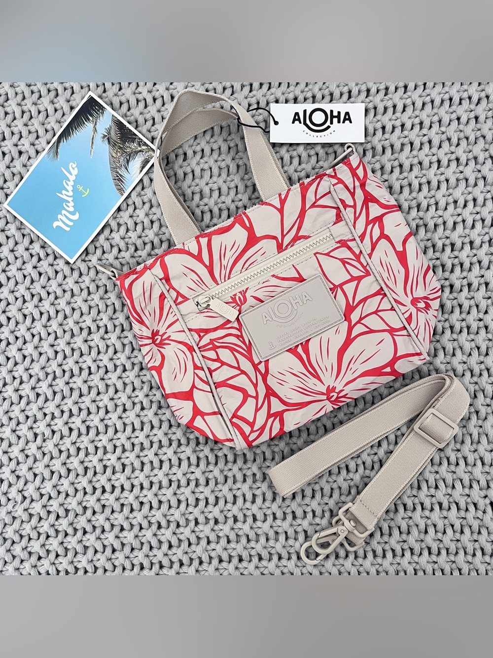 Aloha collection• Crossbody Bag Backyard Red Haute on Sandstone